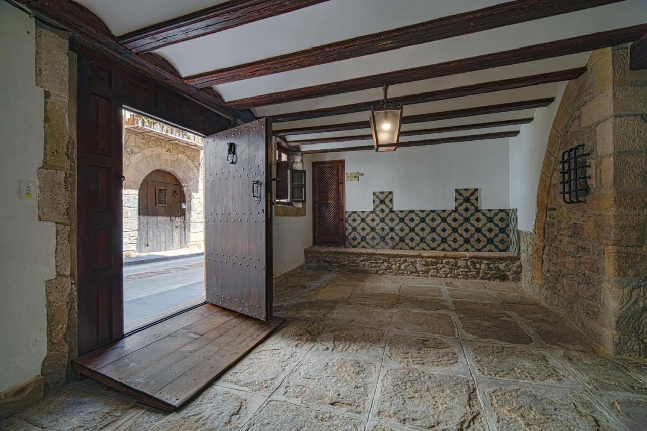 La Casa Del Escudo Apartment Rubielos De Mora Luaran gambar